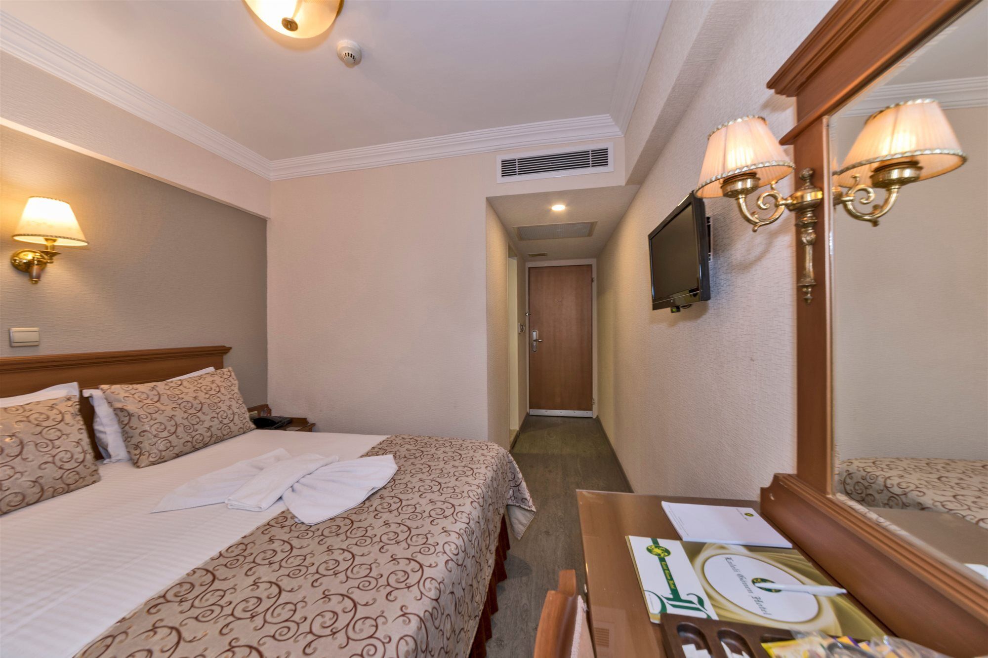 Laleli Gonen Hotel Istanbul Exterior photo